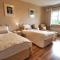 Hillcrest Luxury Apartment