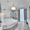 Sea View 2BD in new 52 42 tower Dubai Marina - Dubaj