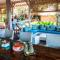 Cili Emas Oceanside Resort
