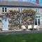 Ystrad Bach