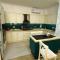Delmar Luxury Residence