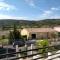 Alaric Lodge: gîte champêtre avec parking privé. - Comigne