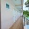 Sairee Center Guest House