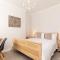 6 Woodville