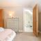 9 Windrush Heights