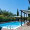 Villa delle Rose - Modern design, pool & AirCO