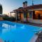 Villa delle Rose - Modern design, pool & AirCO