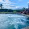 Beachfront 1 Bedroom Condo with Private Beach, Pool, Hot Tub