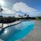 Beachfront 1 Bedroom Condo with Private Beach, Pool, Hot Tub