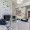 Trinity Seaside Family Maisonette - غورناي