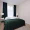 Elegancki Apartament 3city z Parkingiem w Sopocie Blisko Plaży by Noclegi Renters