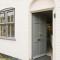 5 Bull Street