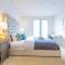 Luxury Irvine Spectrum 2 bedrooms 2 Bathrooms Kitchen pool Apartment