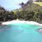 Matapouri bach - beautiful Northland beach