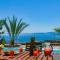 Elounda Blue Waves