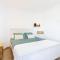 Home2Book Comfy Beachfront Radazul
