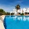 Holiday Home Las Palmeras-1 by Interhome - Les tres Cales