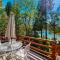 Todds Lakefront House