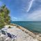 Serene Cape Cod Escape with Private Ocean Overlook! - ماشبي