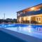 Villa Ivano with heated pool&sea&mountain view