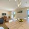 Villa Korta - Spacious House with Pool