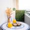 Artsy Riverside Suite - 1BR Amazing central apartment - بوخارست
