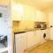 Virexxa Aylesbury Centre - Executive Suite - 2Bed Flat with Free Parking - Aylesbury