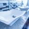Big Home/Pet/Free Parking/EV/6 Br Sleeps 25/dwntwn