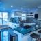 Big Home/Pet/Free Parking/EV/6 Br Sleeps 25/dwntwn