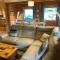 Luxury 3 bedroom, 3 bathroom lodge with hot tub