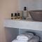 Lithinon Luxury Suites with Free Parking