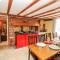 19 Clatterford Shute