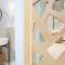 Edward Art Boutique Hotel