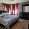 Big Home/Pet/Free Parking/EV/6 Br Sleeps 25/dwntwn