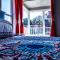 Big Home/Pet/Free Parking/EV/6 Br Sleeps 25/dwntwn