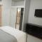 Luxury 2 Bedroom Rooftop pool View unit #3