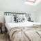 Principality View Apartment Three, by Solace Stays - Cardiff