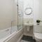 Derby City Base - 2 Bed Near Hospital, Driveway Parking, Garden