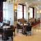 Stone Bridge Hotel