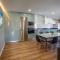 Modern Apartment With Garden