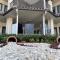 Island Suites Hobby Airport