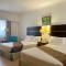 Days Hotel by Wyndham Iloilo