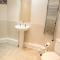 Beautiful cozy 3 bedroom 2 bathroom apartment