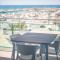 R130 Beachfront Apartment with air conditionner