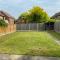 Exclusive Homely Cambridge 4 bed house with free parking, big garden and sleeps 10 - Cambridge