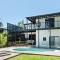 PACIFIC Stunning Coastal Home The Perfect Family Getaway
