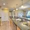 Grand Haven Condo - Walk to Nearby Hot Spots!