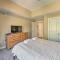 Grand Haven Condo - Walk to Nearby Hot Spots!