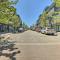 Grand Haven Condo - Walk to Nearby Hot Spots!