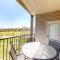Thousand Hills Condo